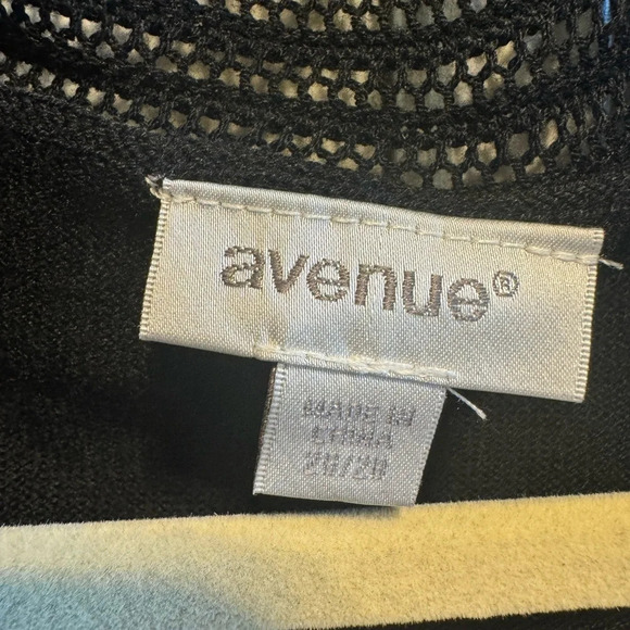 Avenue Black Oversized Open Front Cardigan Sweater Pockets Size 26/28. - Picture 2 of 5